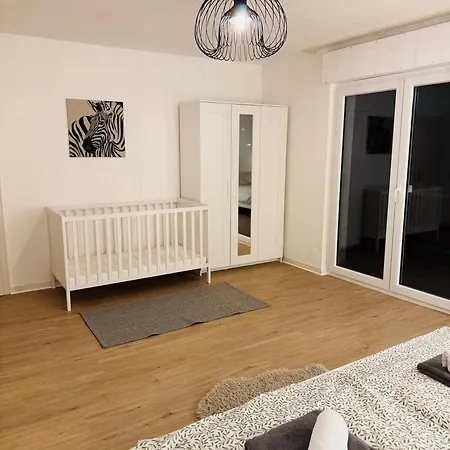 Familien In Der Vulkaneifel -mechthild- * Ettringen (Rhineland-Palatinate)