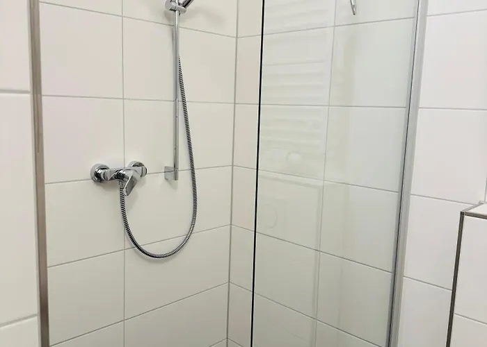 Familien In Der Vulkaneifel -mechthild- *